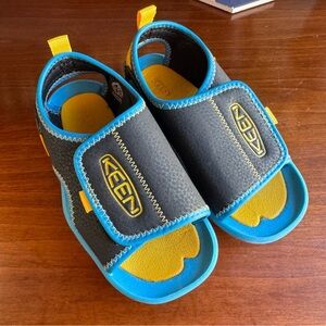 KIDS KEEN Unisex-Knotch River Open Toe Sandals water shoes size 10 9 blue yellow